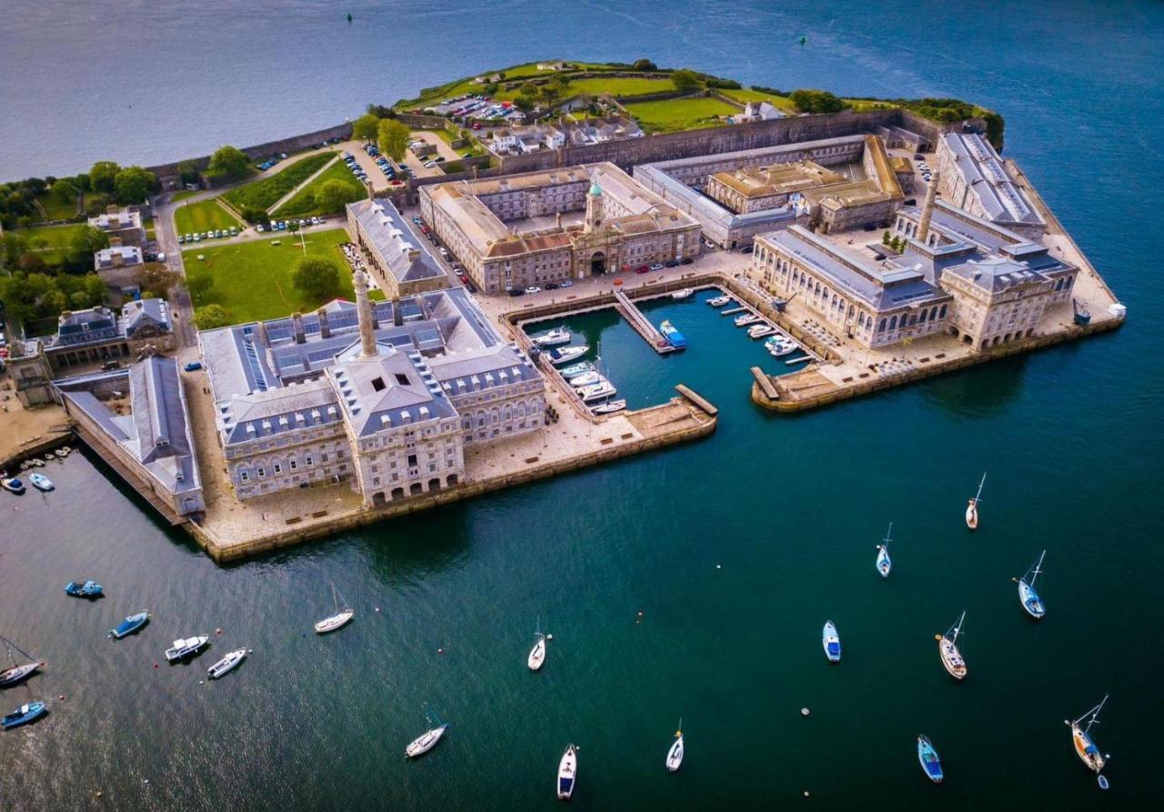 Two-Bedroom Apartment At Royal William Yard, Plymouth Zewnętrze zdjęcie